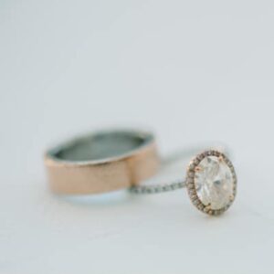 Anillo Oval Brillante